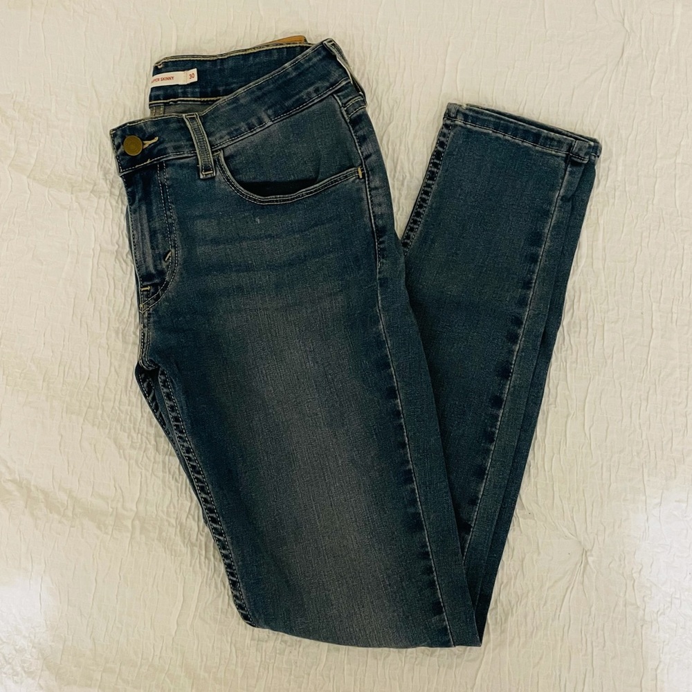 Levi’s Super Skinny Jeans